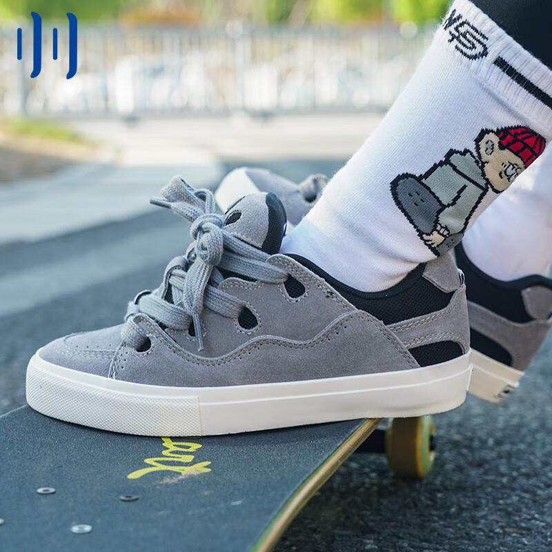 Men Shoes China - أحذية Ollieskate الرياضية رمادية داكنة بتصميم