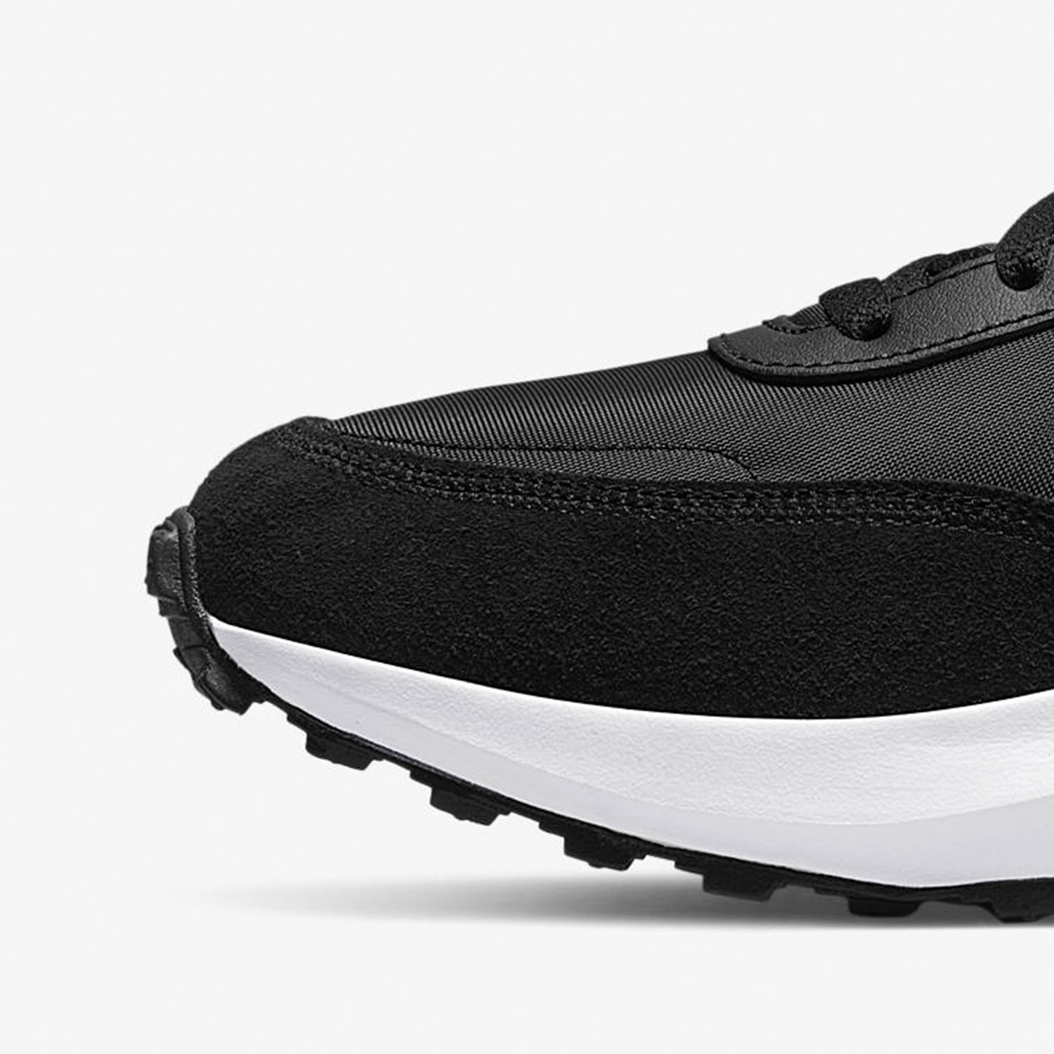 حذاء Nike الرسمي الأصلي Waffle - مراجعة Men Shoes On Sale Nike وسعره