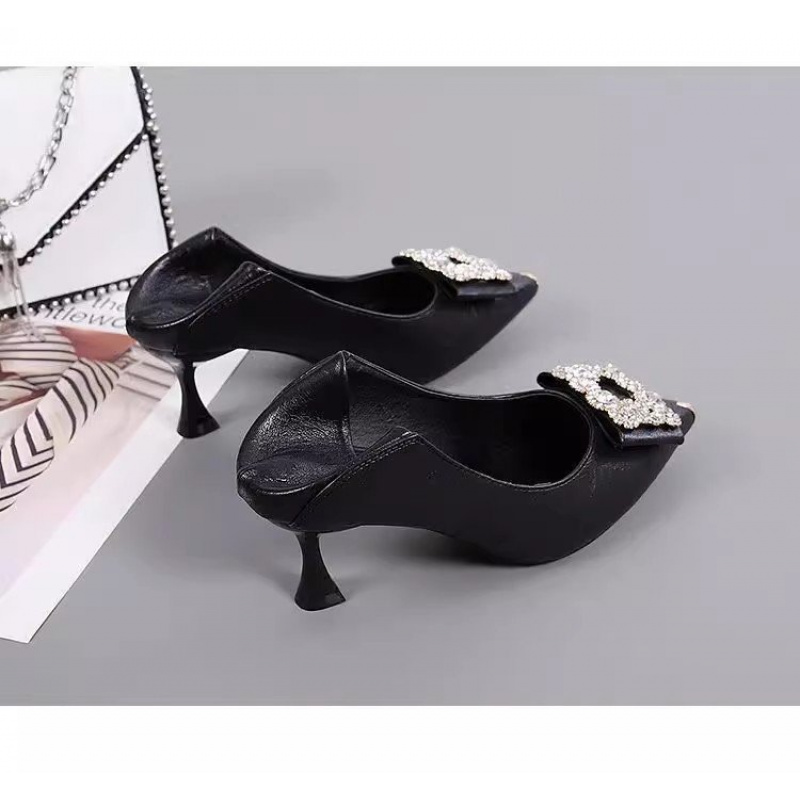 أحذية نسائية بكعب عالٍ مثيرة و - مراجعة Men Shoes For Wedding وسعره