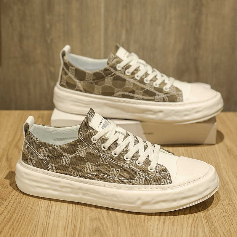 حذاء رياضي رجالي أزرق ماركة ما - مراجعة Men Shoes China وسعره