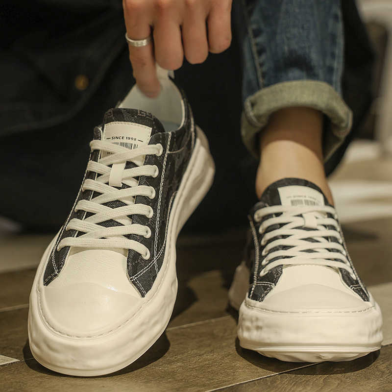 حذاء رياضي رجالي أزرق ماركة ما - مراجعة Men Shoes China وسعره